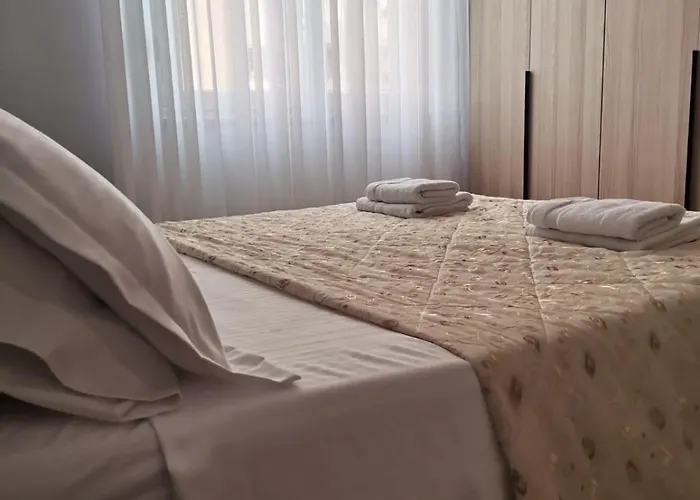 Daire City Apartments Tiran