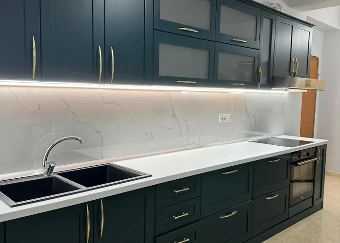 City Apartments Tiran